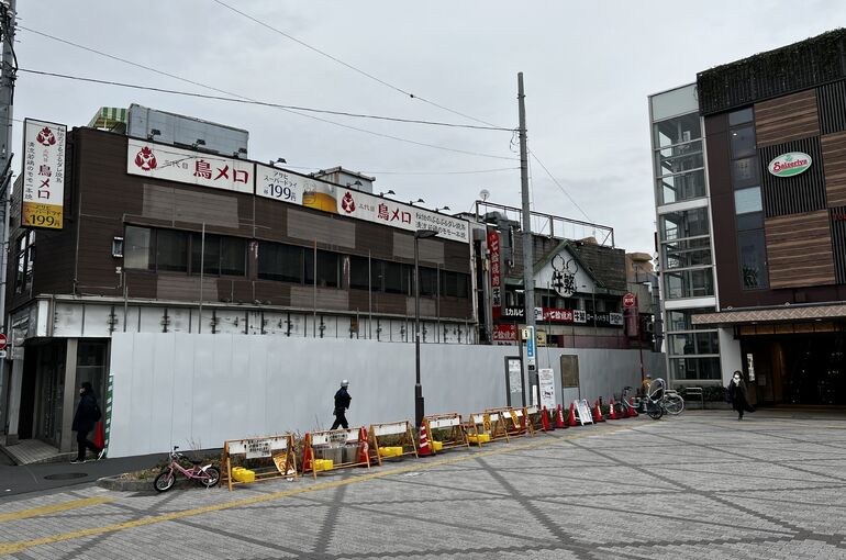 西小山駅前